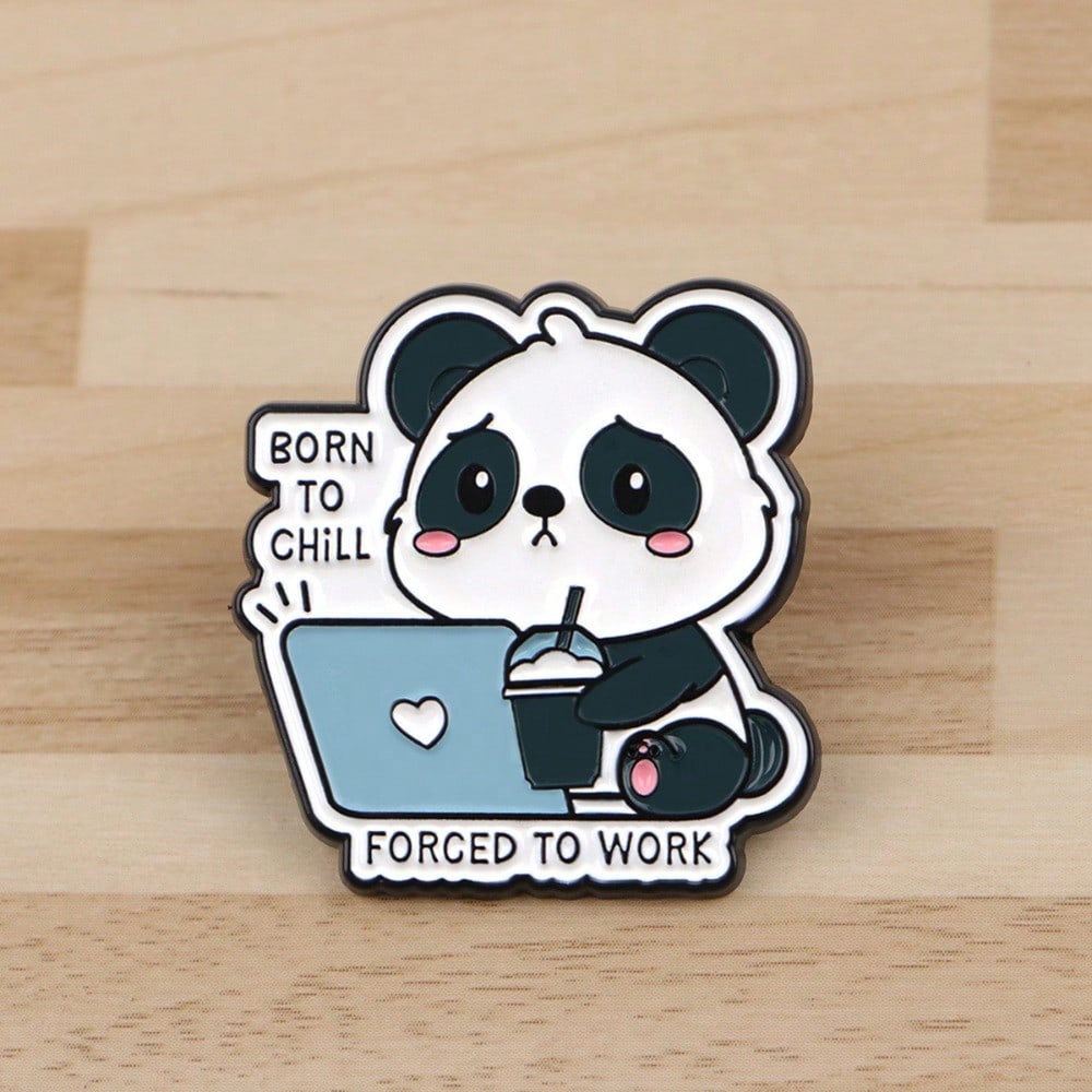 Fun Panda & Laptop Enamel Badg - Office Tech Jacket reseña y precio