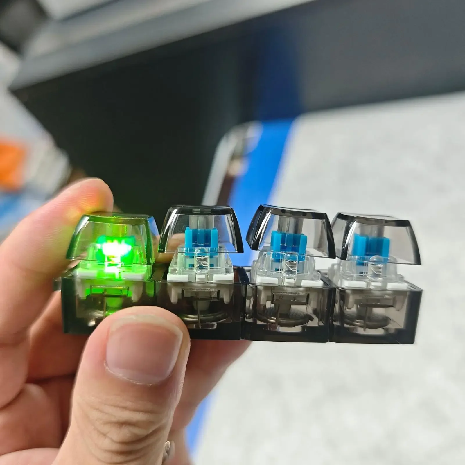 1/2pcs LED Keyboard Keycap Str - Office Tech And Gadgets reseña y precio